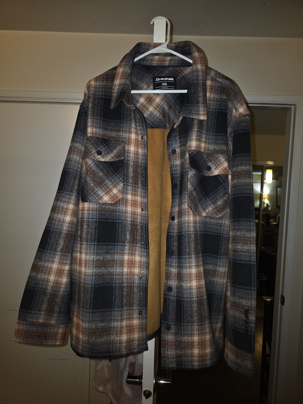 Dakine Men's Plaid Button-Up Jacket Shirt - Brown/Black